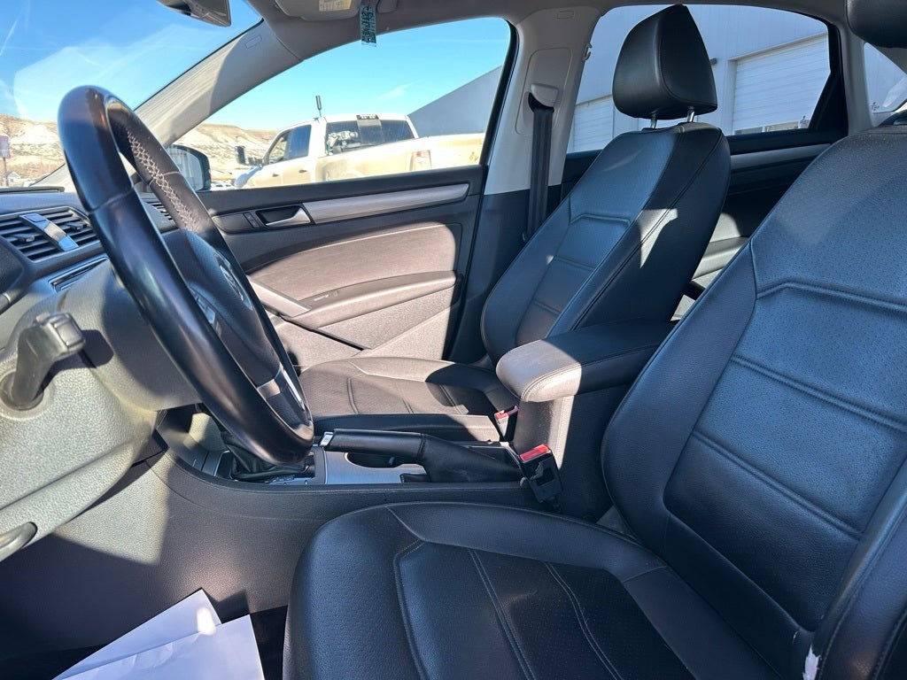 2014 Volkswagen Passat TDI SE