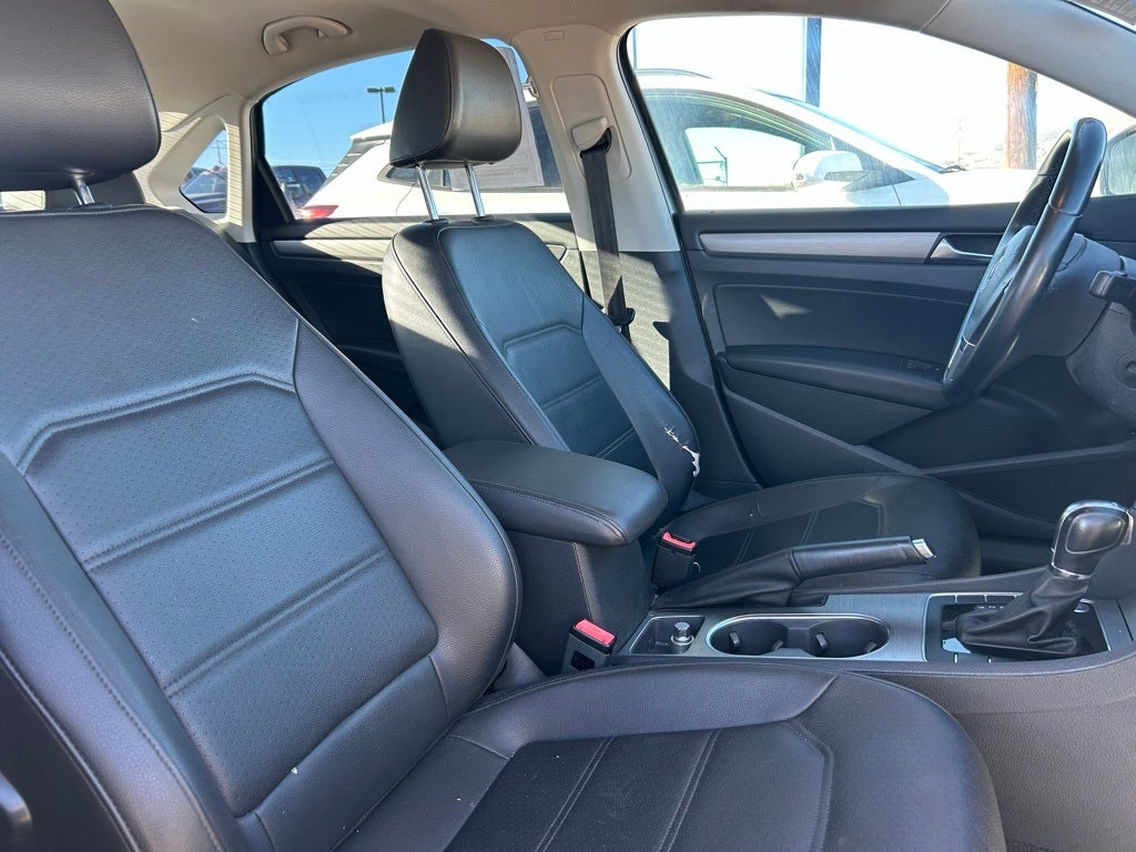 2014 Volkswagen Passat TDI SE