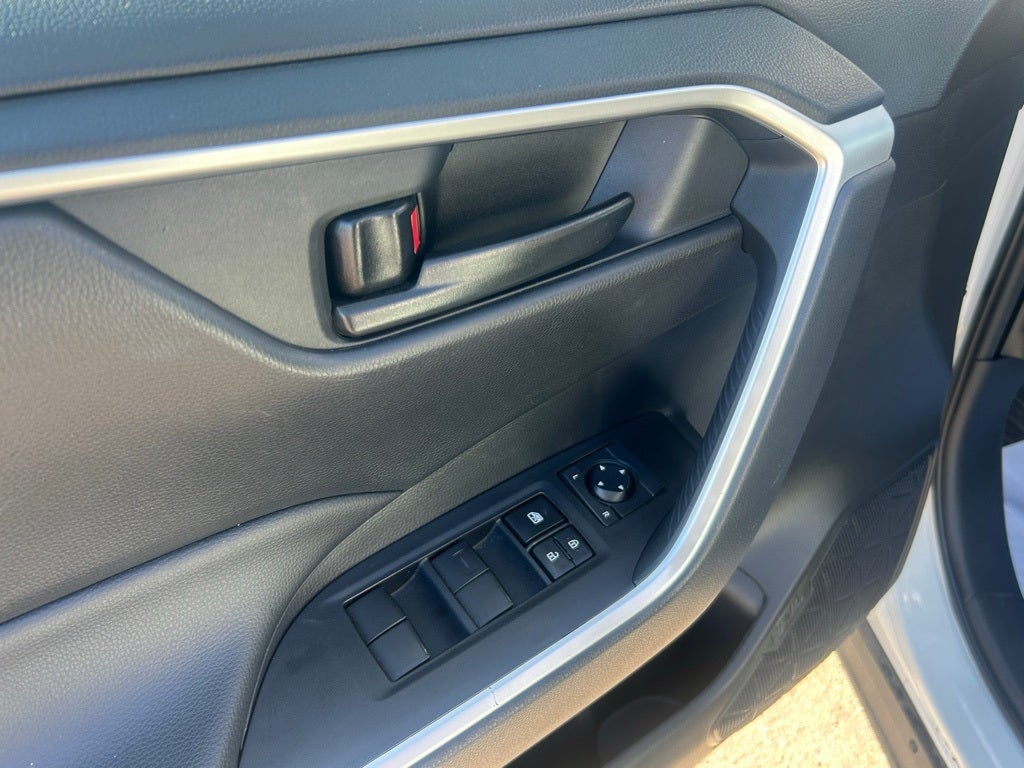 2024 Toyota RAV4 LE AWD