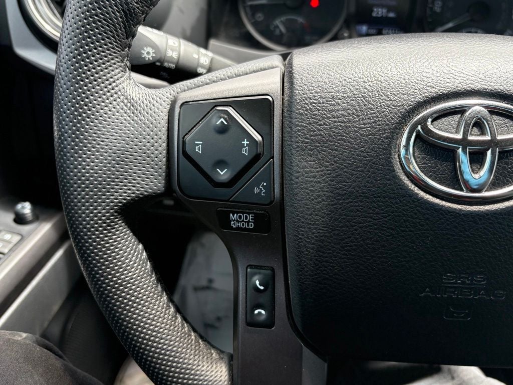 2023 Toyota Tacoma TRD Sport V6