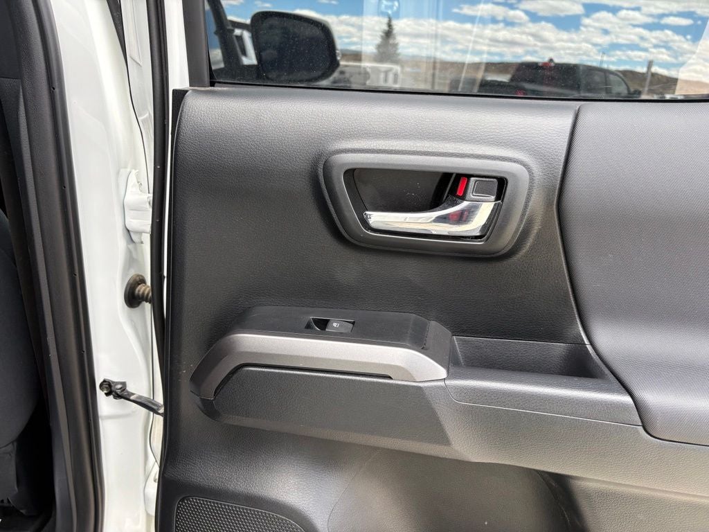 2023 Toyota Tacoma TRD Sport V6