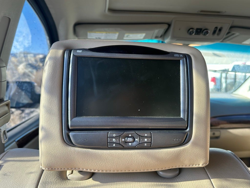 2013 Nissan Armada Platinum