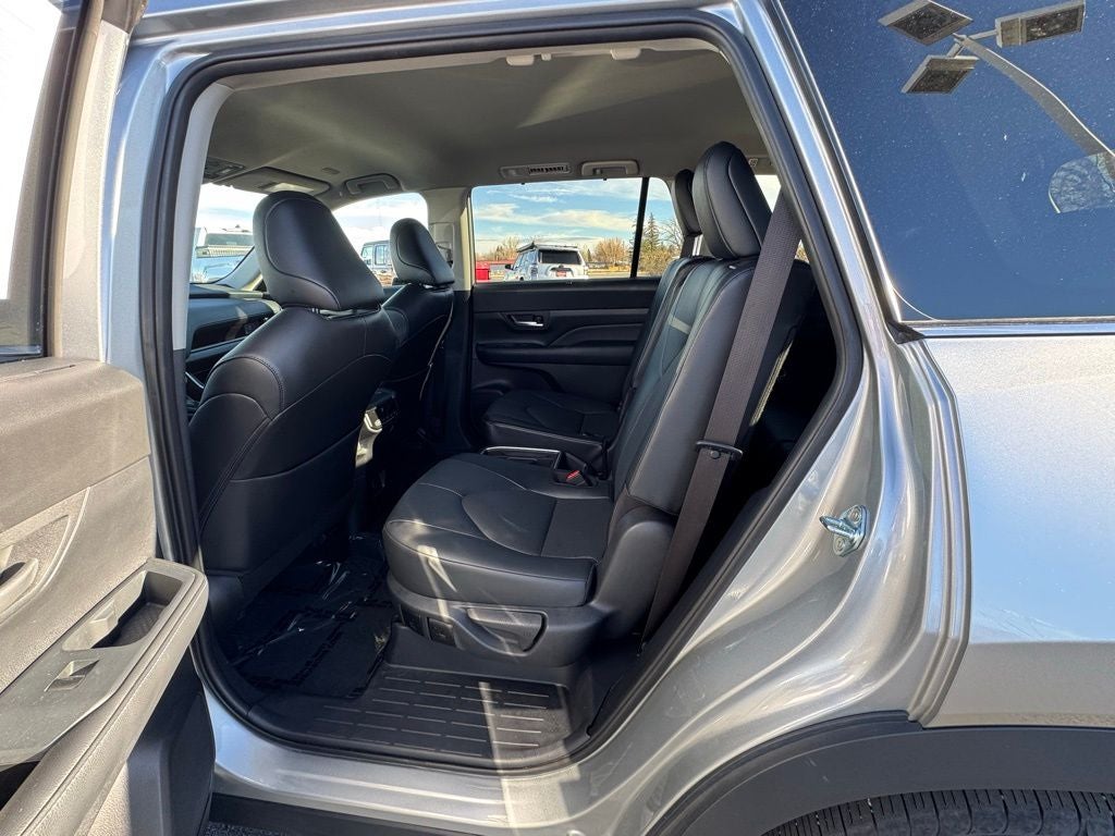 2025 Toyota Grand Highlander XLE AWD