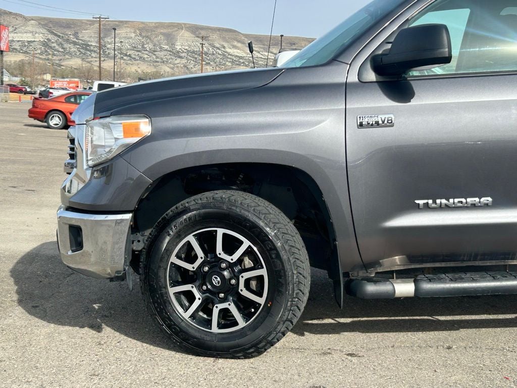 2017 Toyota Tundra Base