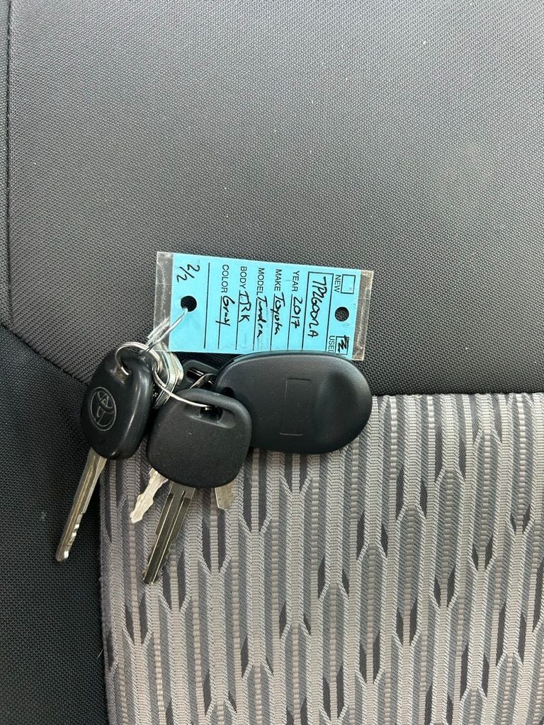 2017 Toyota Tundra SR5