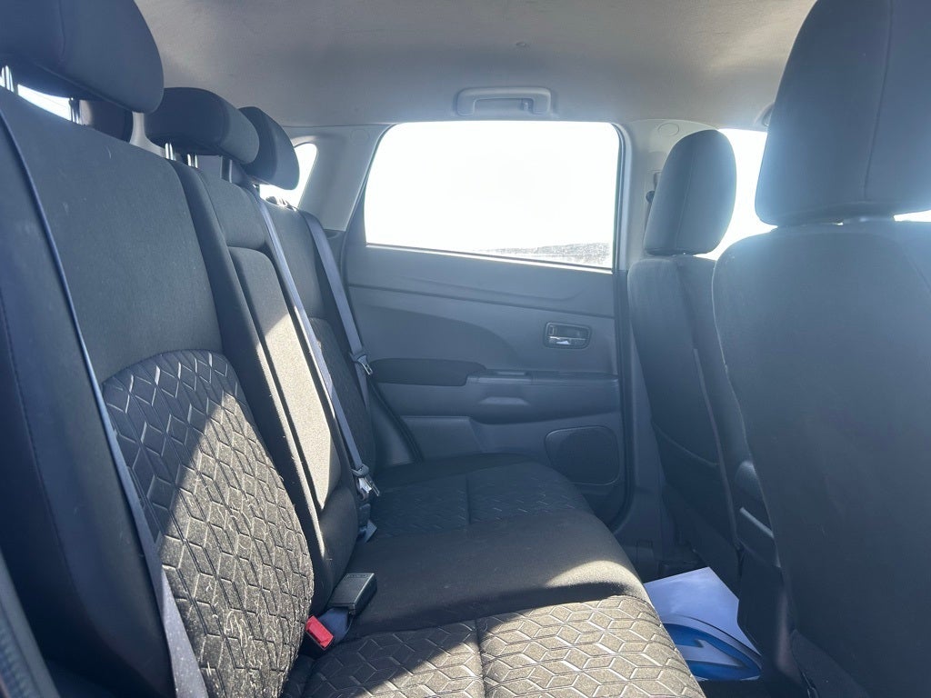 2024 Mitsubishi Outlander Sport Base