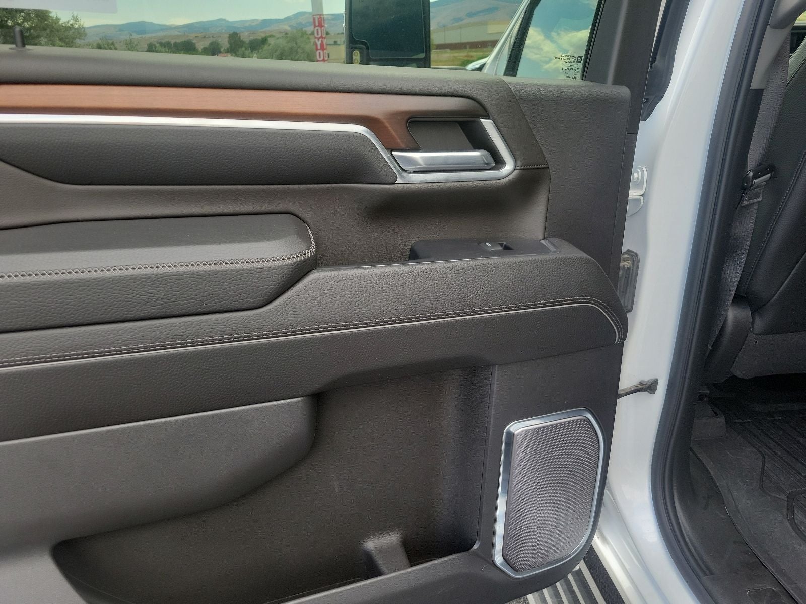 2024 GMC Sierra 3500HD Denali