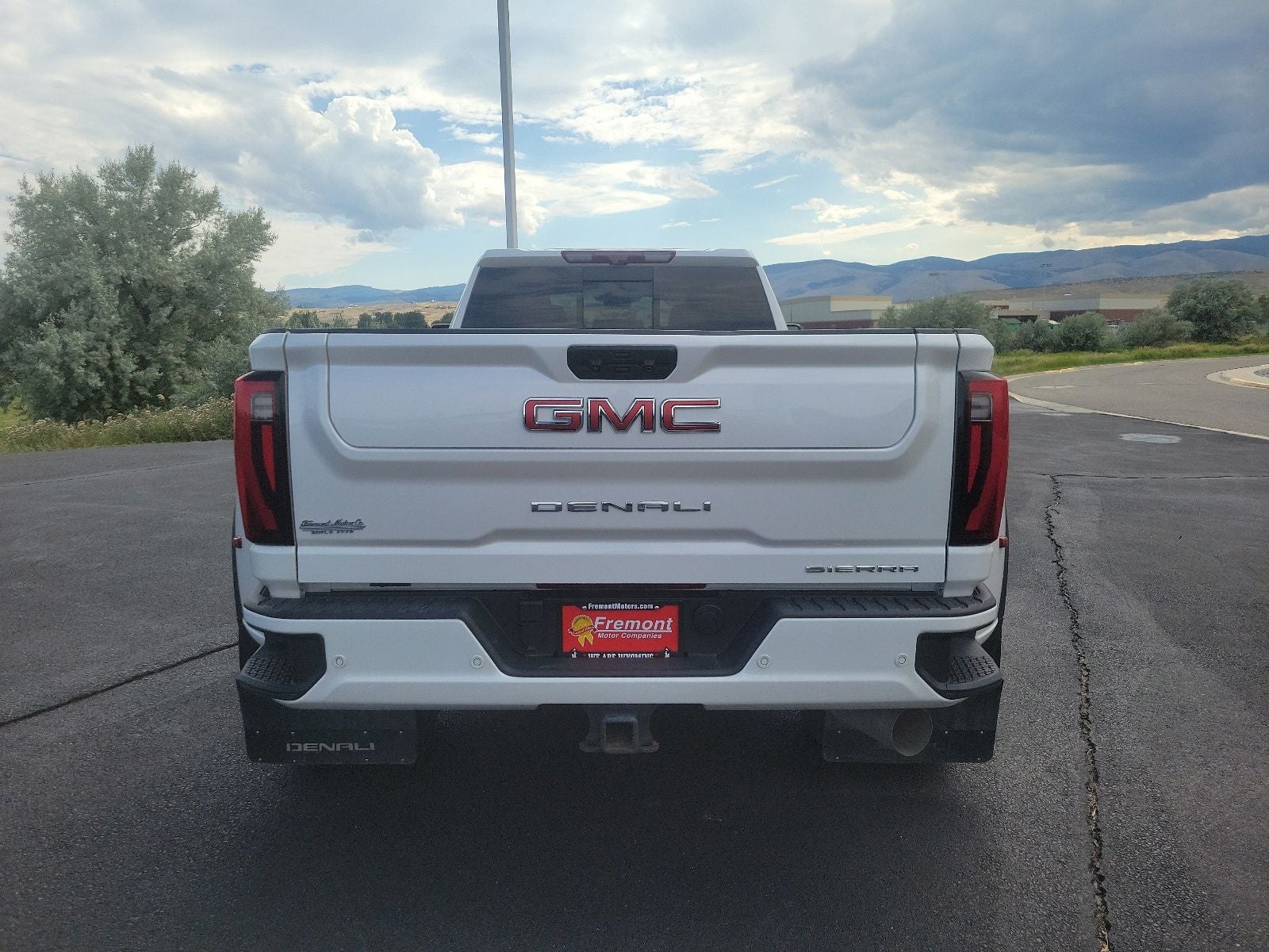 2024 GMC Sierra 3500HD Denali