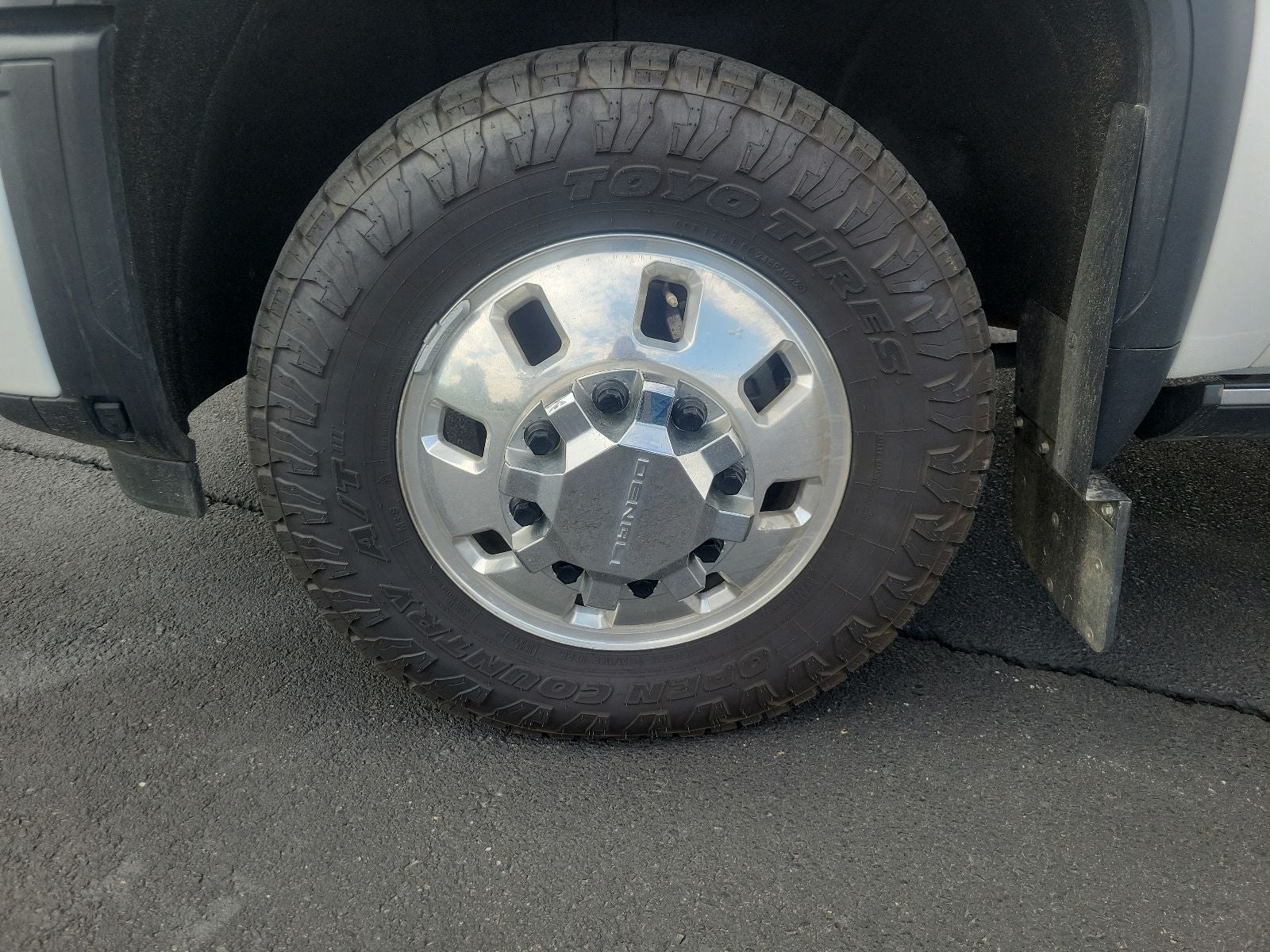 2024 GMC Sierra 3500HD Denali