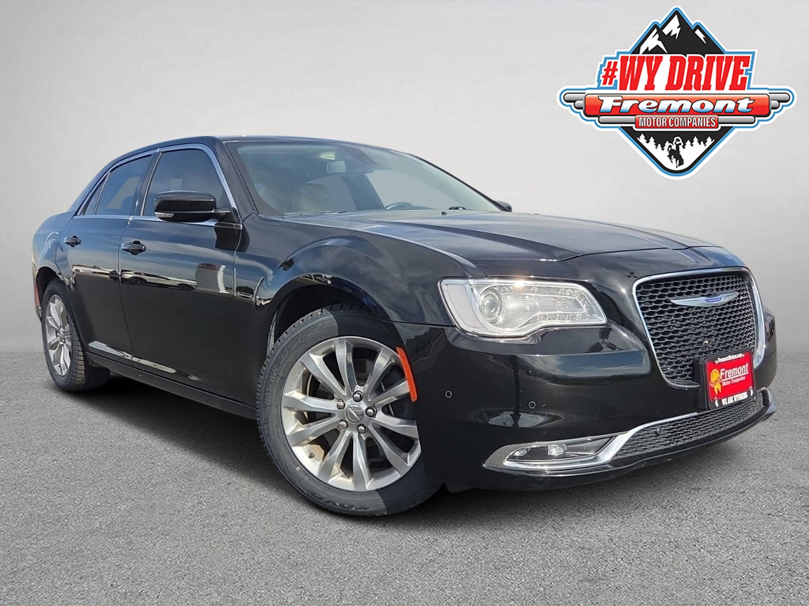 2020 Chrysler 300 Touring