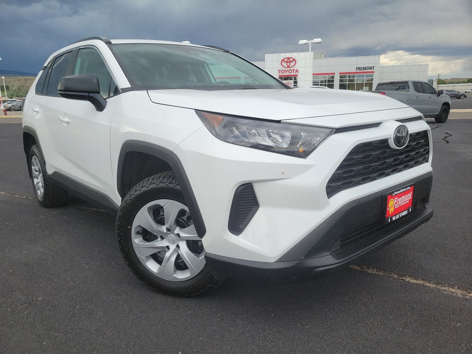 2020 Toyota RAV4 LE