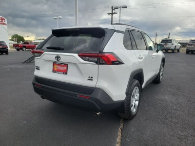 2020 Toyota RAV4 LE