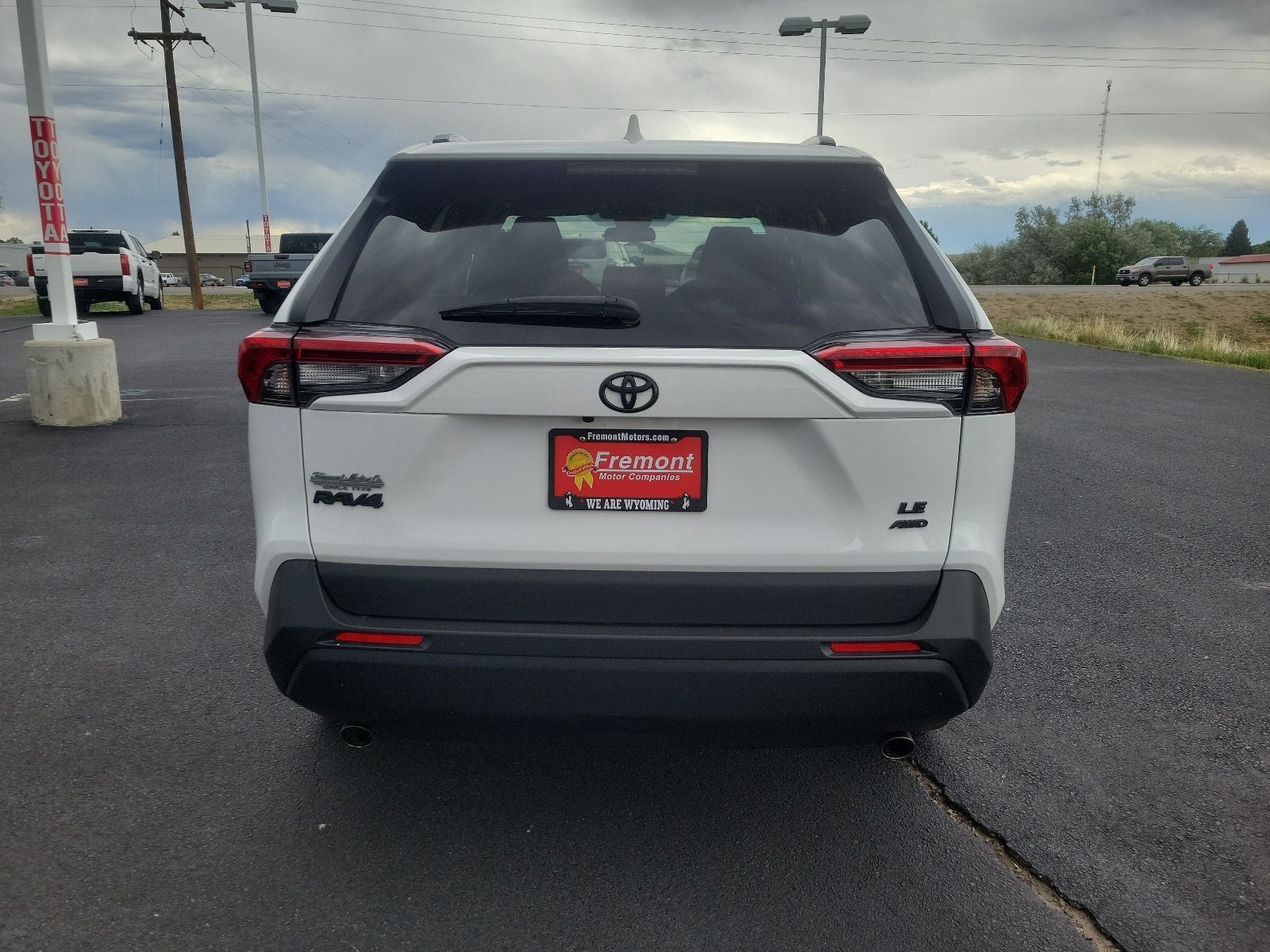 2020 Toyota RAV4 LE