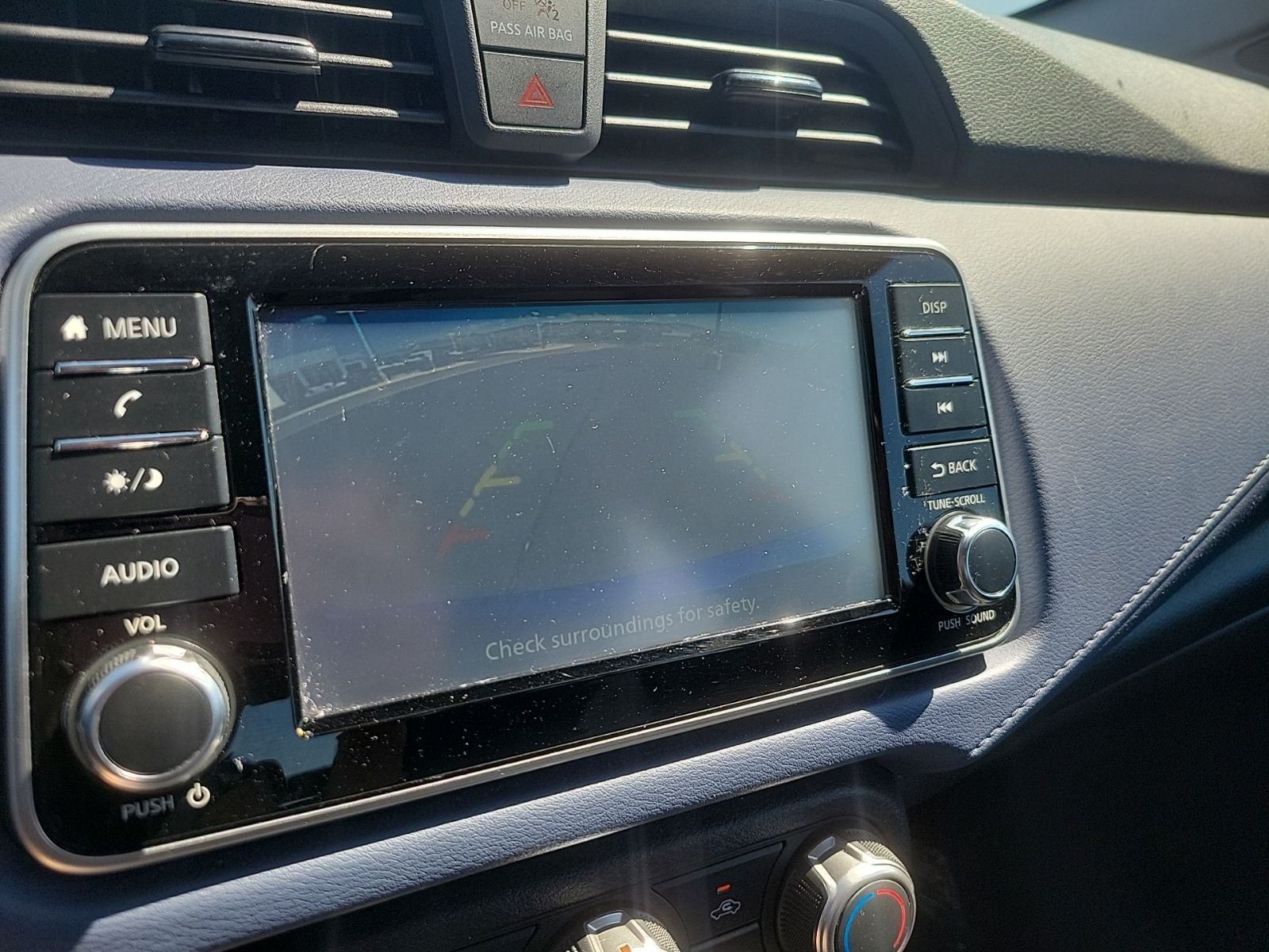2024 Nissan Versa 1.6 SV