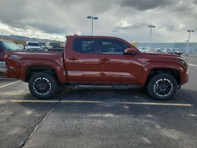 2025 Toyota Tacoma Hybrid TRD Sport