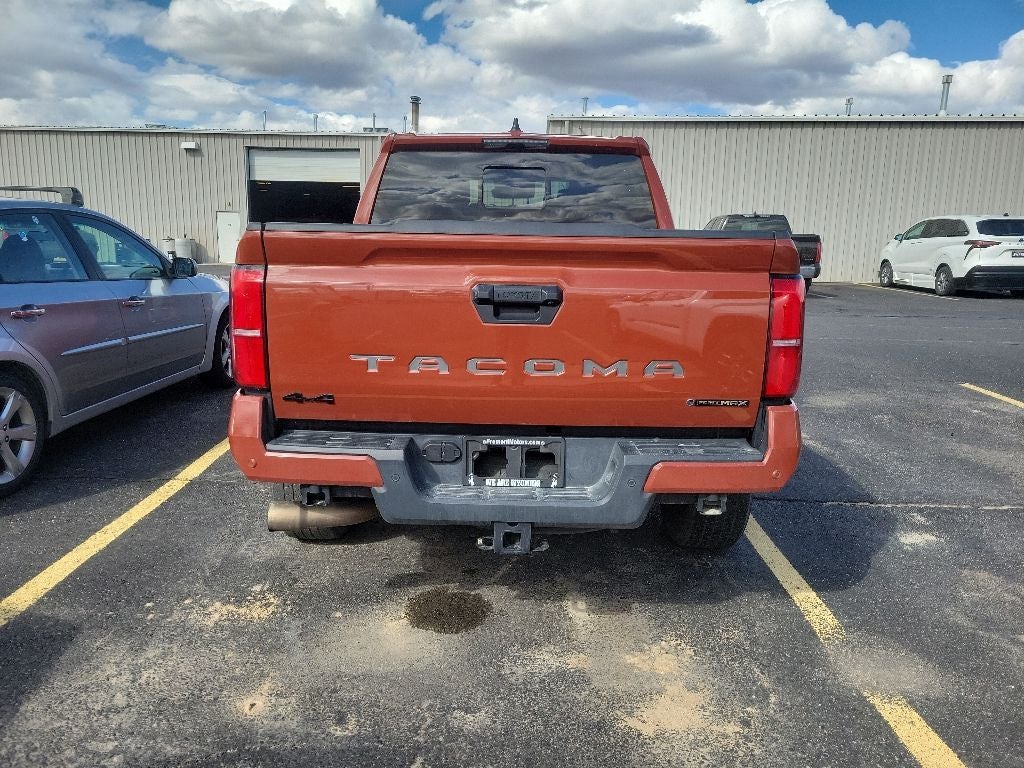 2025 Toyota Tacoma Hybrid TRD Sport