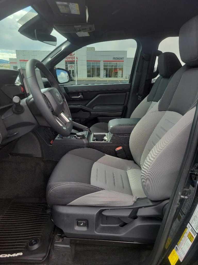 2025 Toyota Tacoma Hybrid TRD Off Road