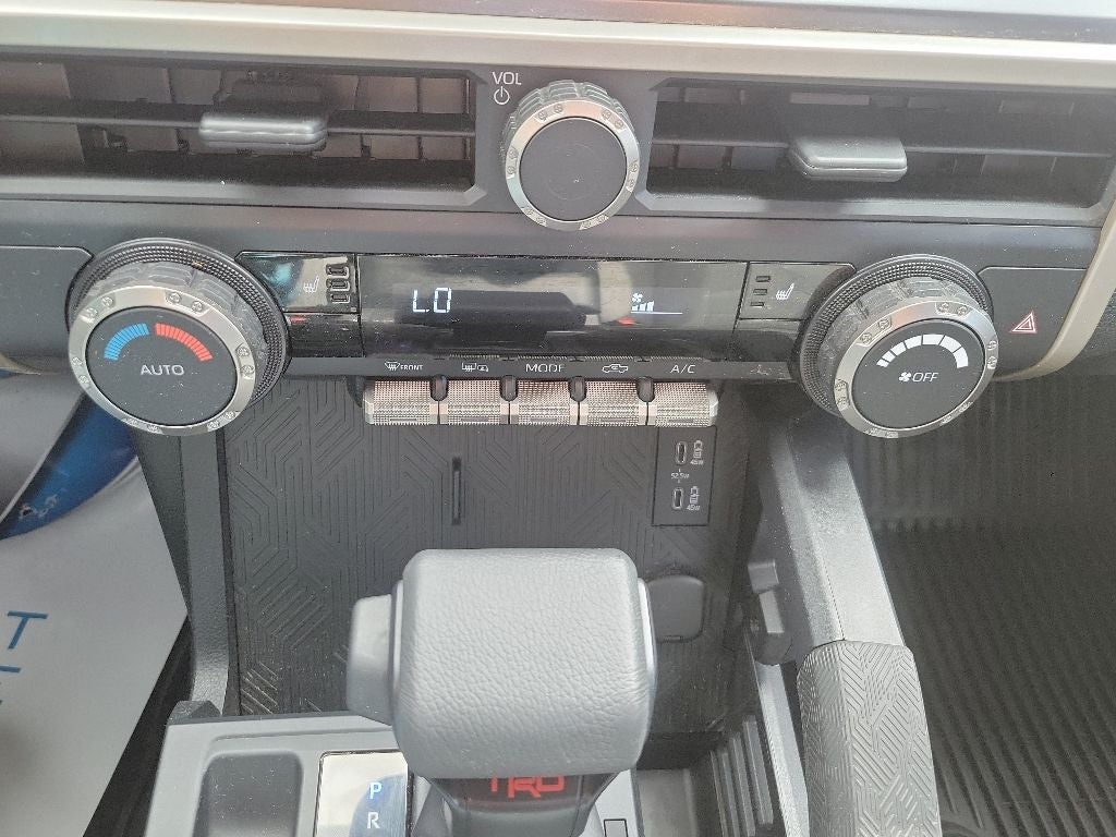 2025 Toyota Tacoma Hybrid TRD Off Road