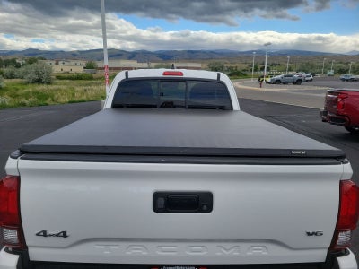 2022 Toyota Tacoma SR5 V6