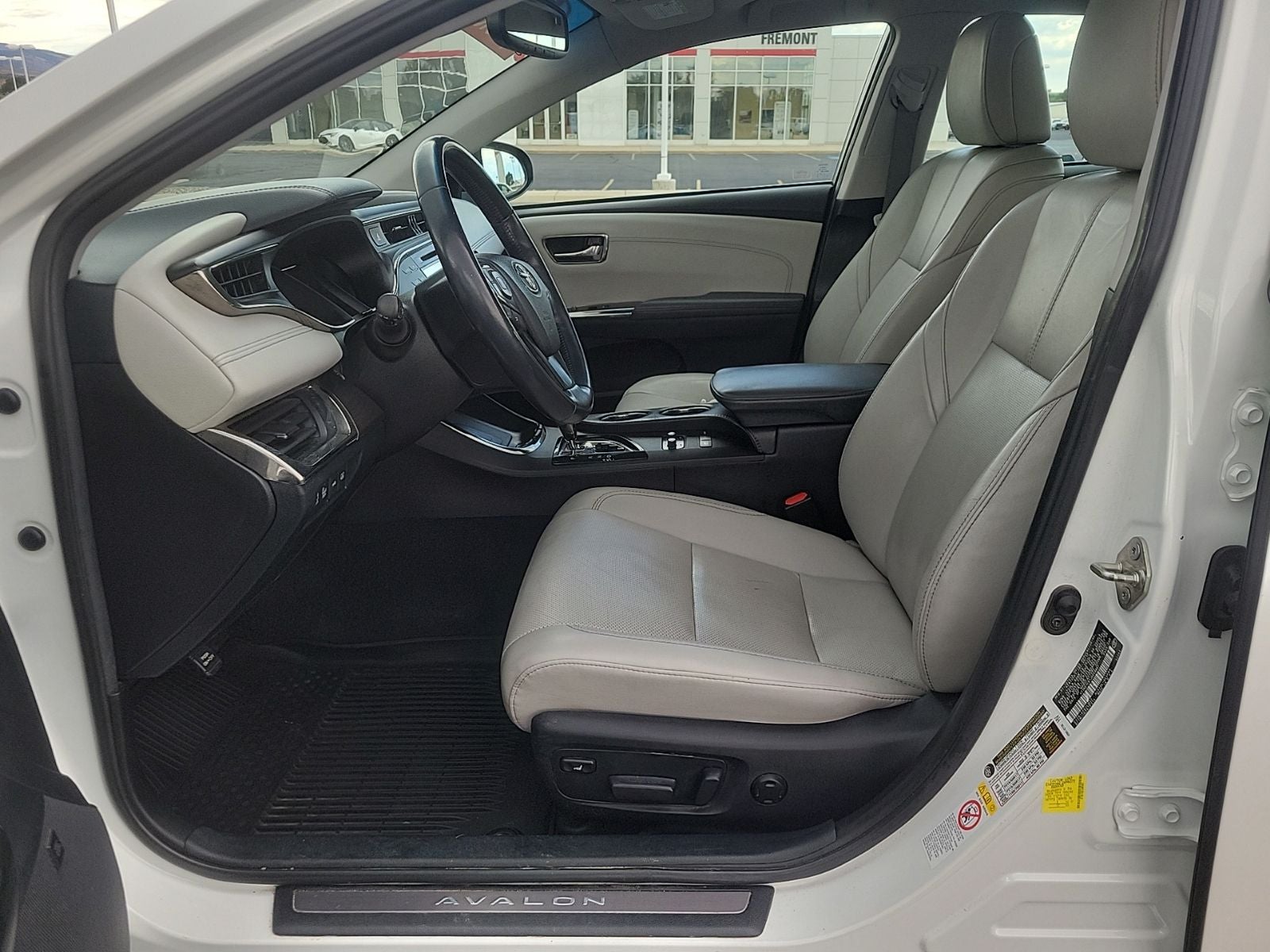 2018 Toyota Avalon Hybrid Limited