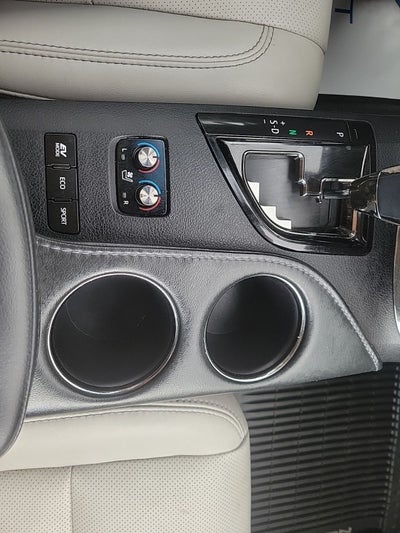 2018 Toyota Avalon Hybrid Limited