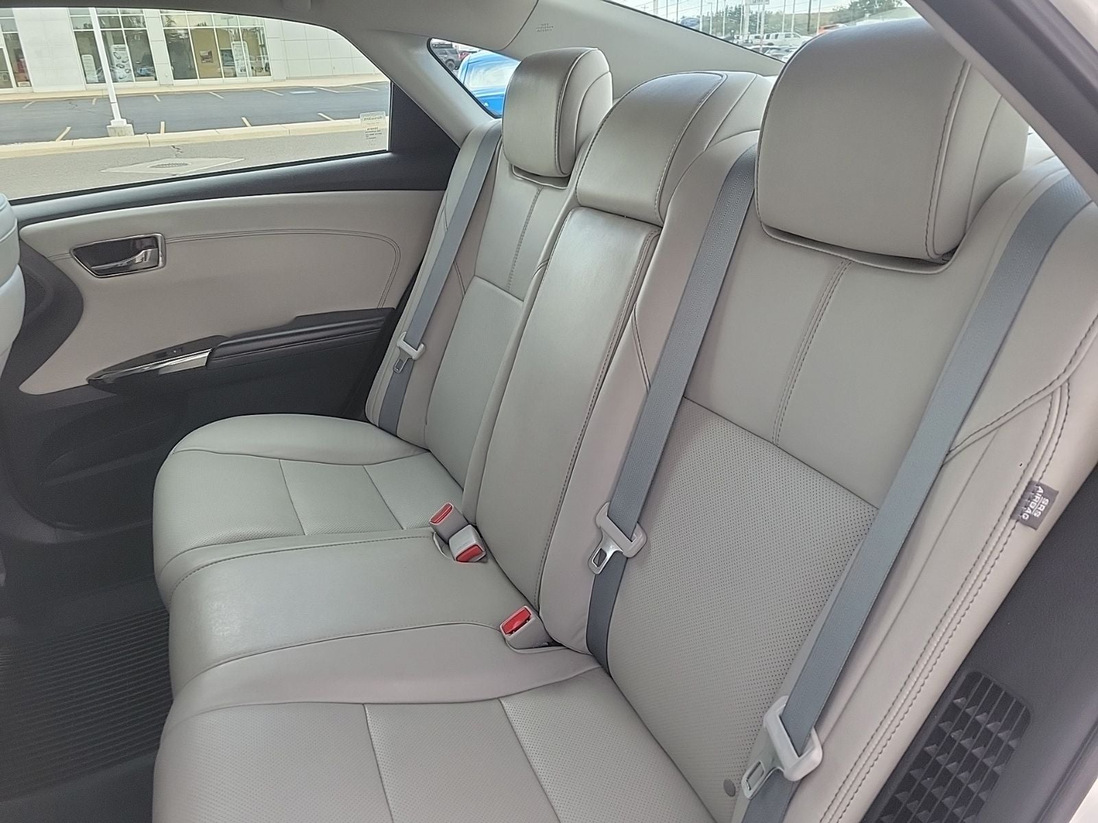 2018 Toyota Avalon Hybrid Limited