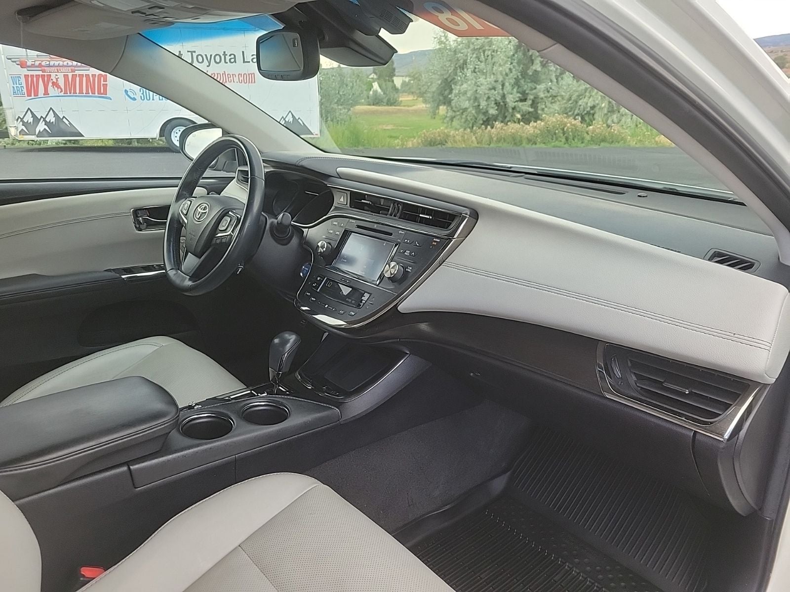 2018 Toyota Avalon Hybrid Limited