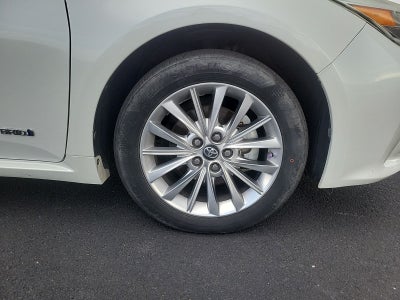 2018 Toyota Avalon Hybrid Limited