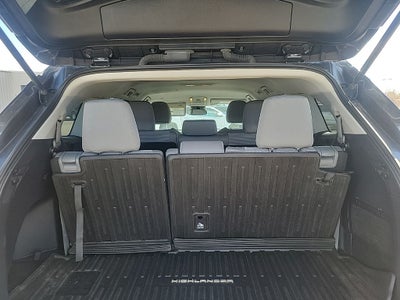 2021 Toyota Highlander L