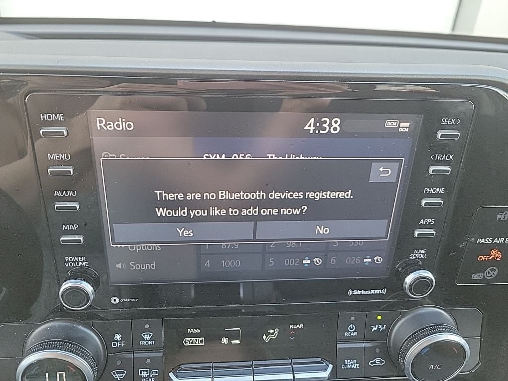 2021 Toyota Highlander L