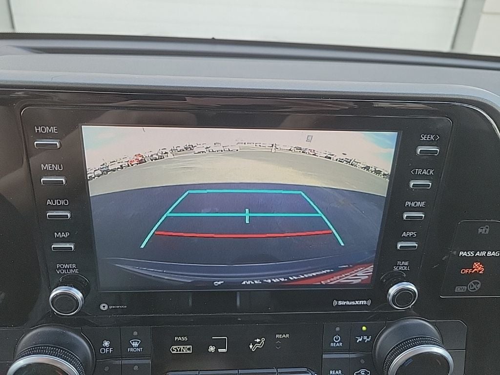 2021 Toyota Highlander L