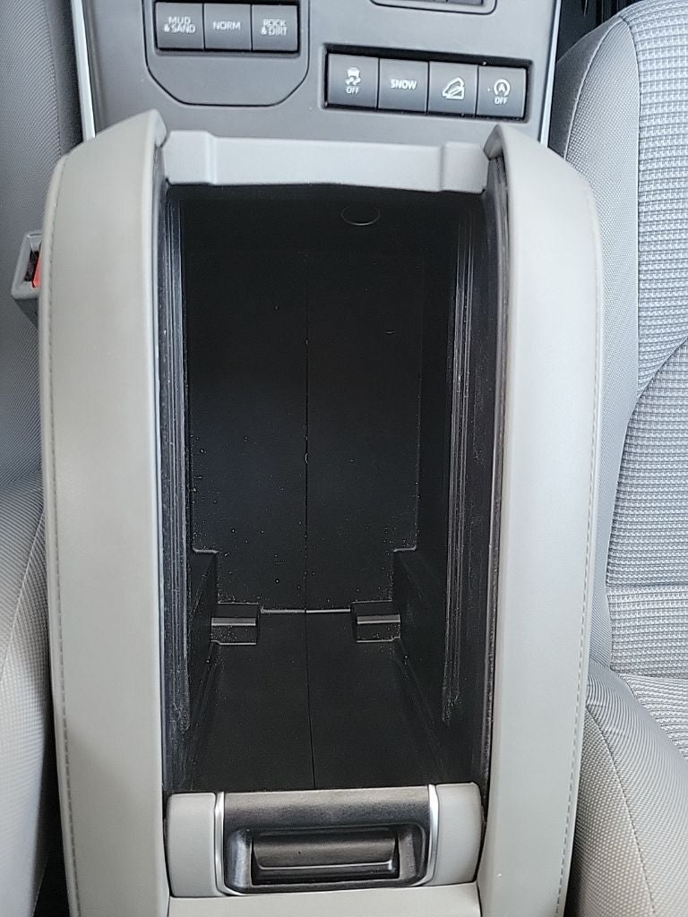 2021 Toyota Highlander L