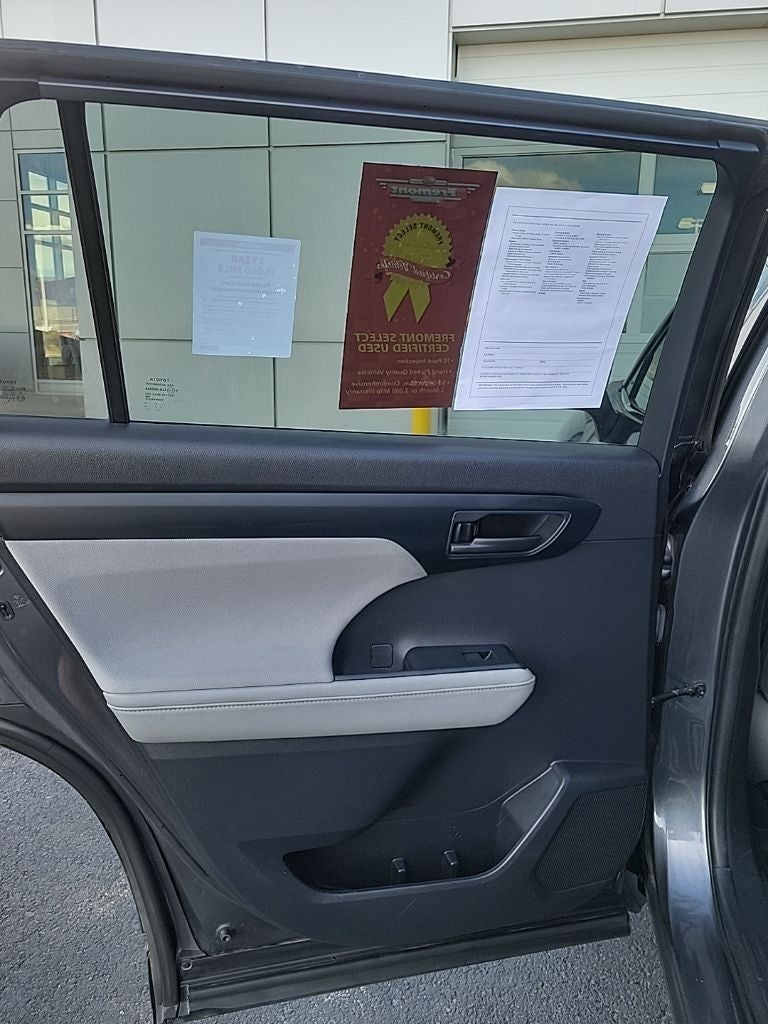 2021 Toyota Highlander L