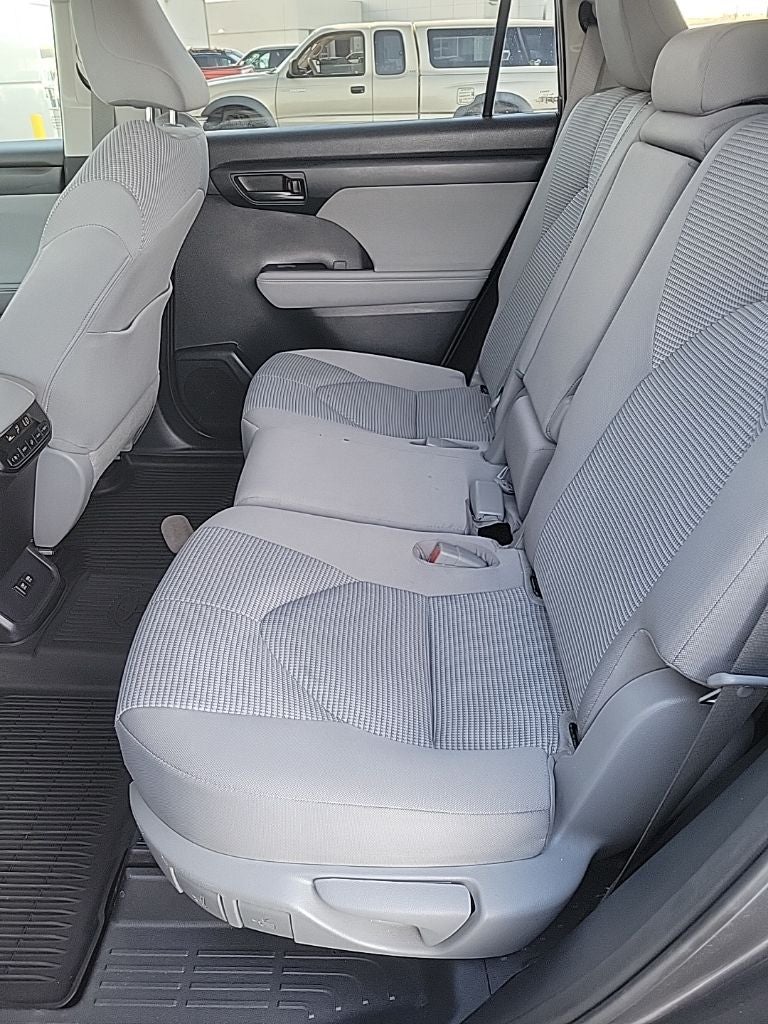 2021 Toyota Highlander L