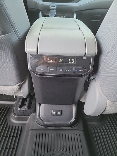 2021 Toyota Highlander L