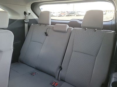 2021 Toyota Highlander L