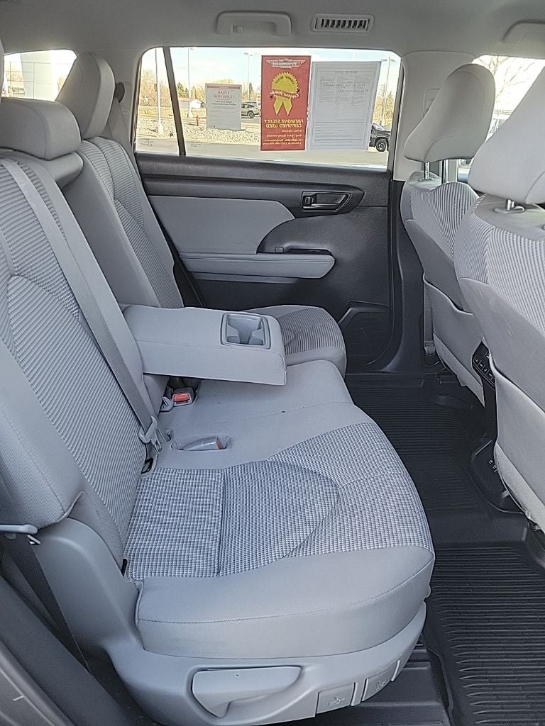 2021 Toyota Highlander L