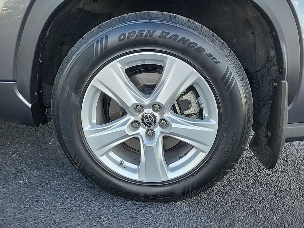 2021 Toyota Highlander L