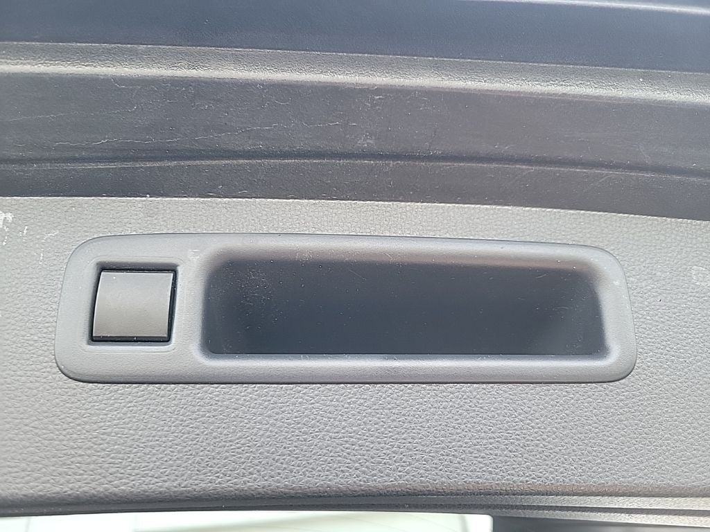 2021 Toyota Highlander L