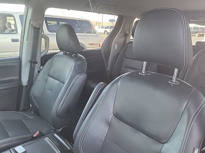 2020 Toyota Sienna SE 7 Passenger