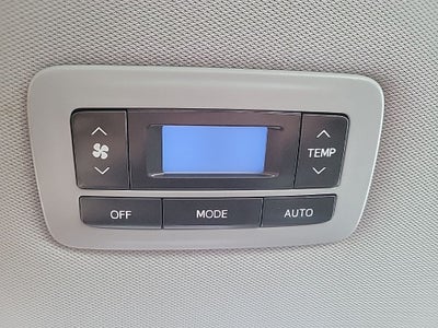 2020 Toyota Sienna SE 7 Passenger