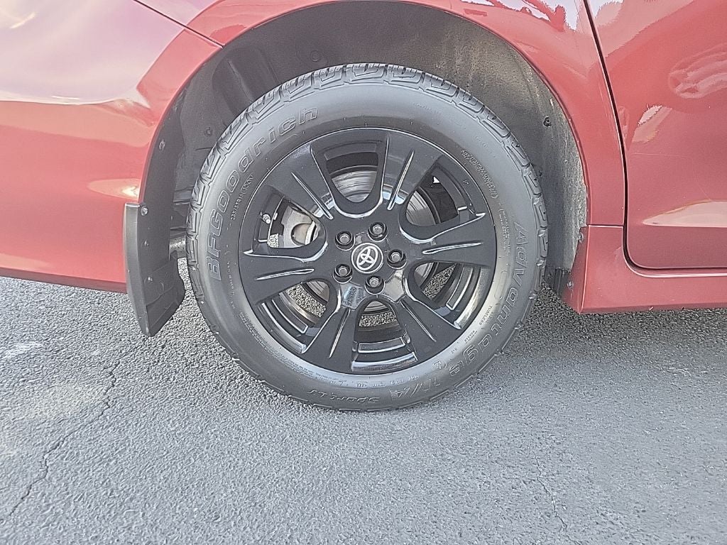 2020 Toyota Sienna SE 7 Passenger