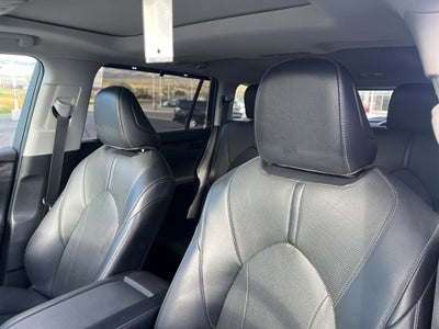 2023 Toyota Highlander Hybrid Limited