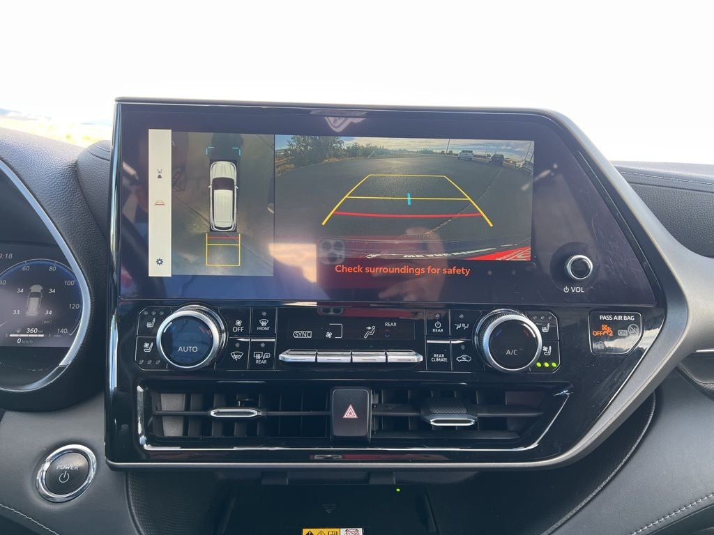 2023 Toyota Highlander Hybrid Limited