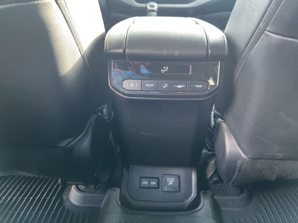 2023 Toyota Highlander Hybrid Limited