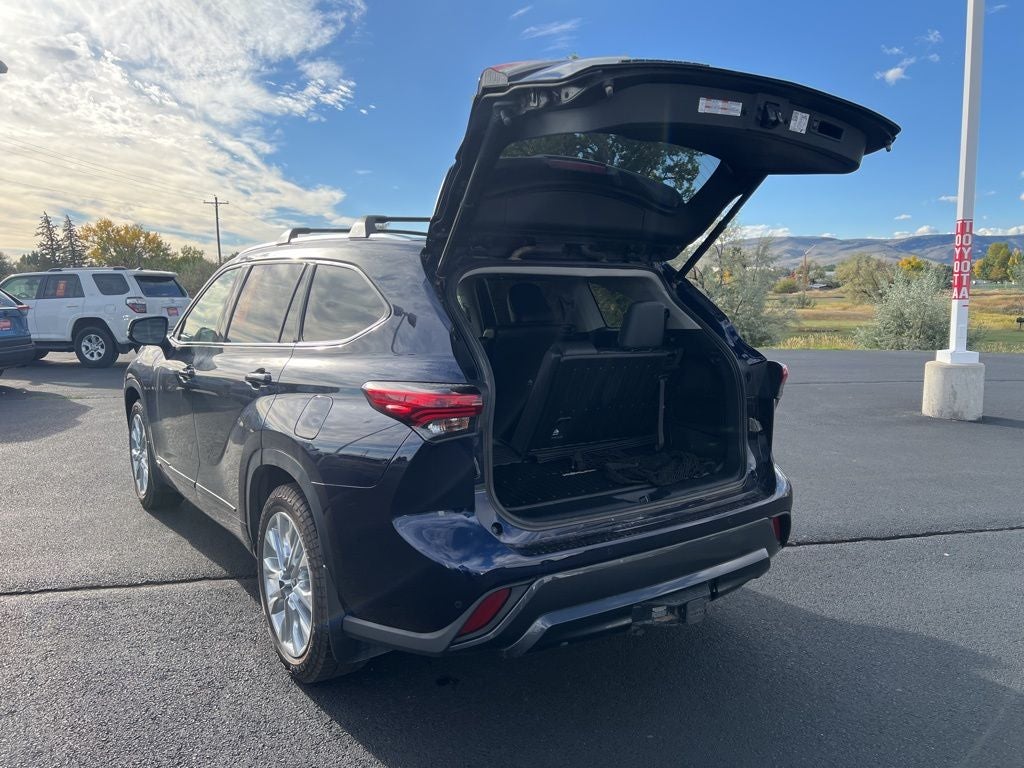 2023 Toyota Highlander Hybrid Limited