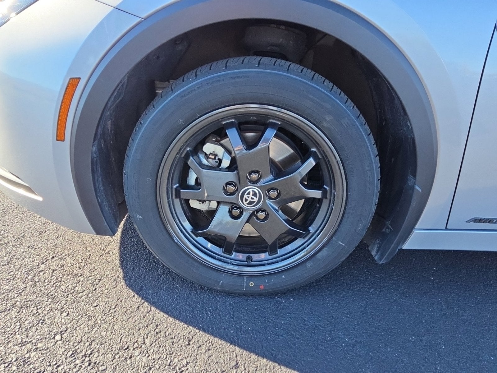 2024 Toyota Prius LE