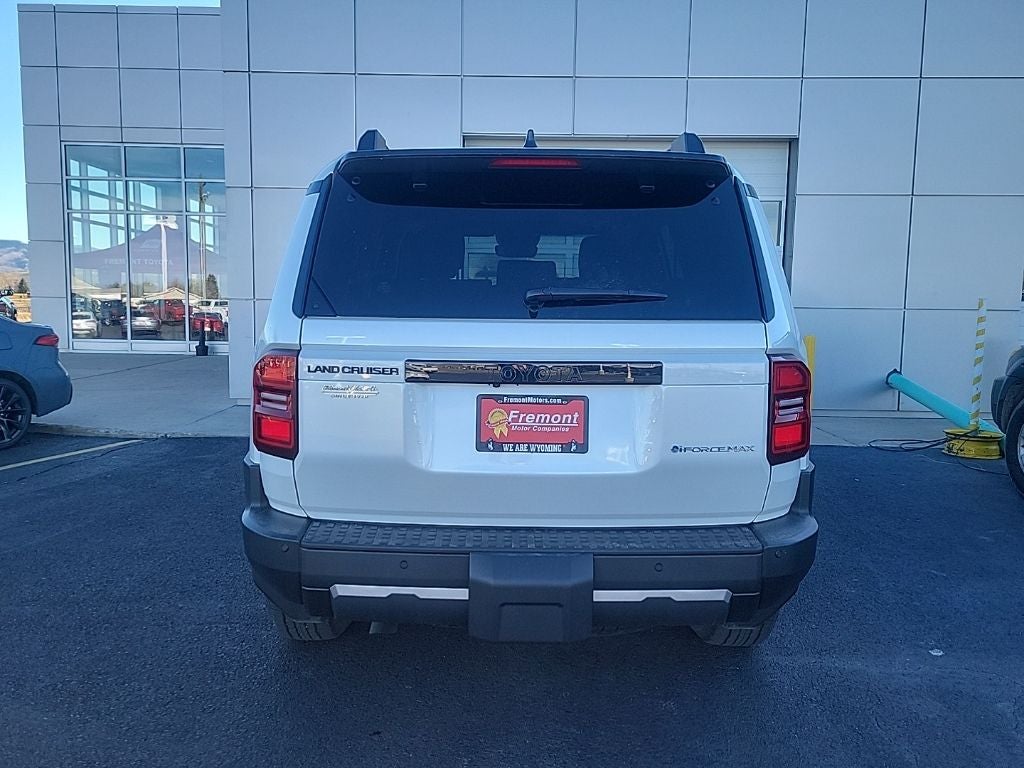 2025 Toyota Land Cruiser Base