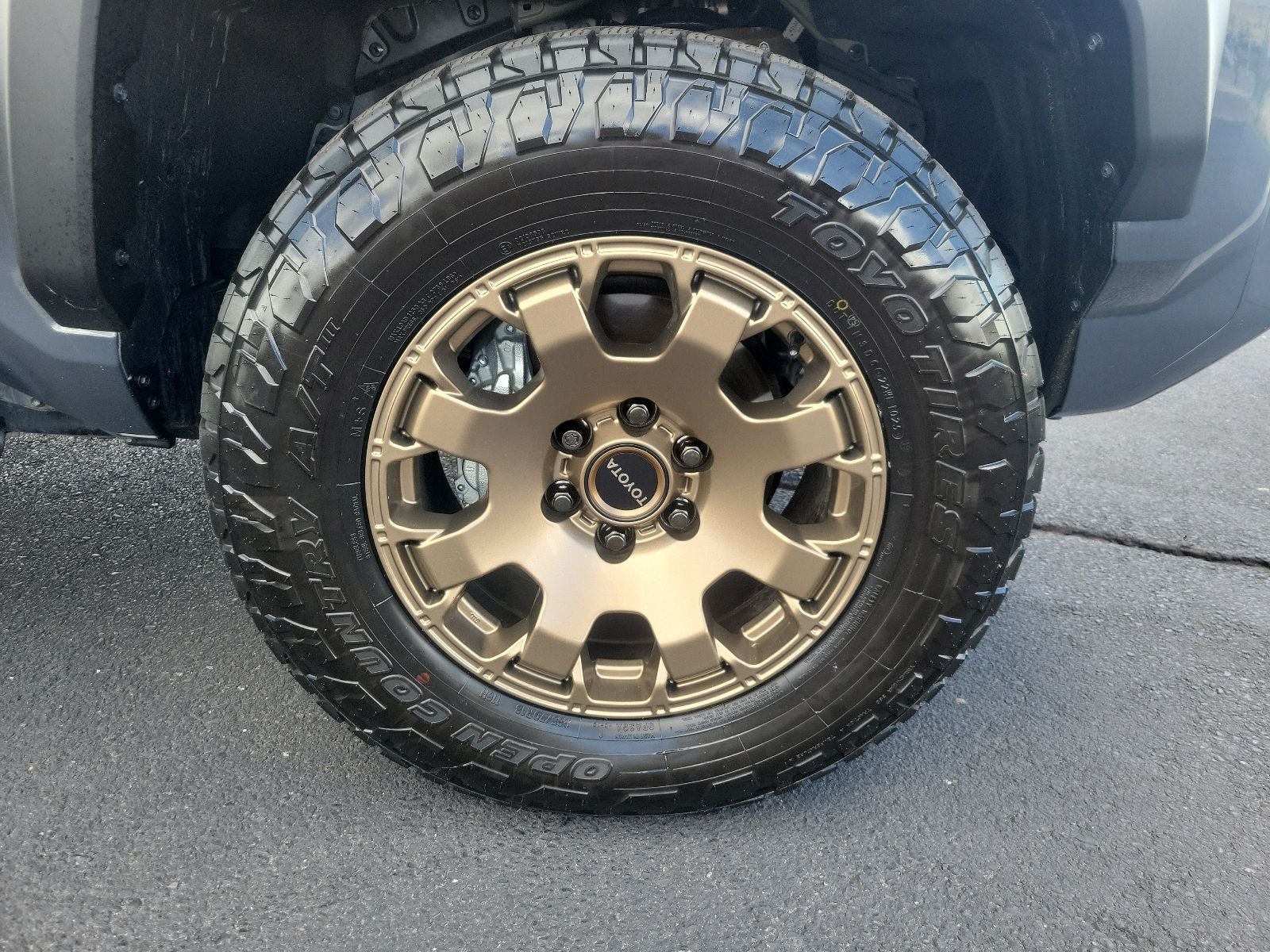 2025 Toyota 4Runner i-FORCE MAX Hybrid Trailhunter