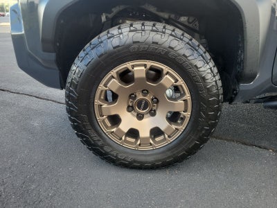 2025 Toyota 4Runner i-FORCE MAX Hybrid Trailhunter